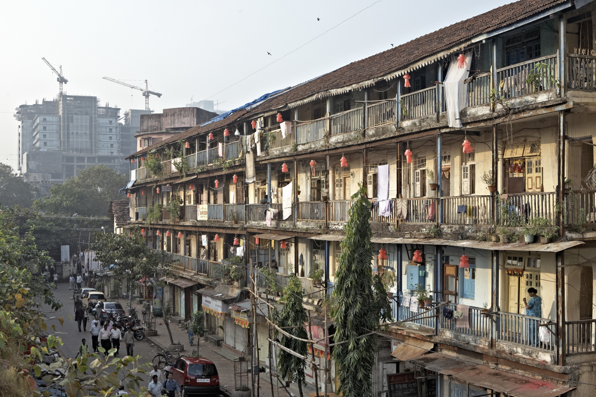 How-to sell-a chawl-unit in-Mumbai